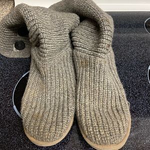 Uggs classic cardy style boots